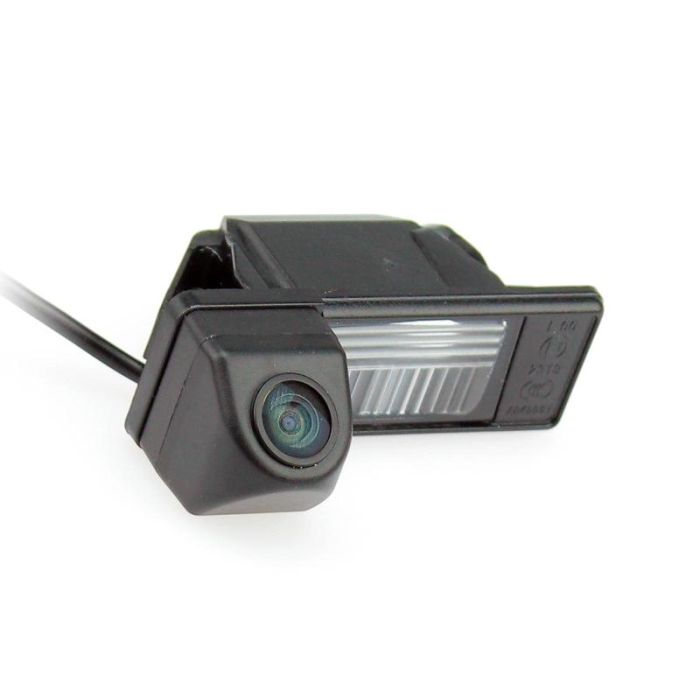 Fahrzeugspezifische PKW Kamera zu NISSAN Qashqai Bj. 2007 > 2014